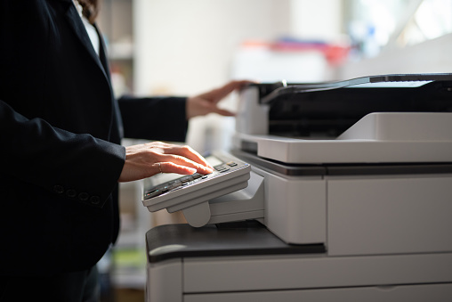 Read more about the article Choosing an Office Copier and Printer Partner: Top 7 Must-Haves